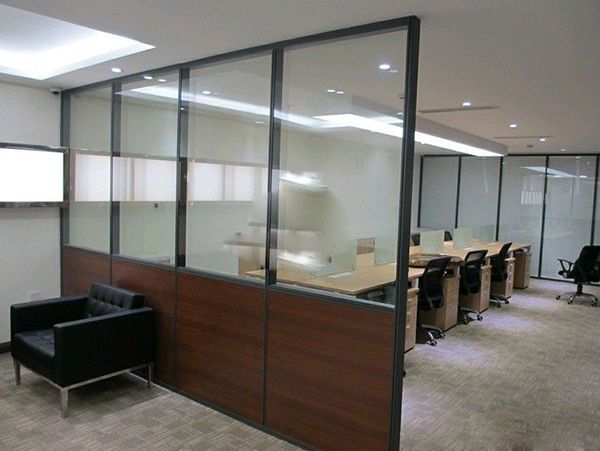 鋁合金邊框玻璃隔斷做法有那些？