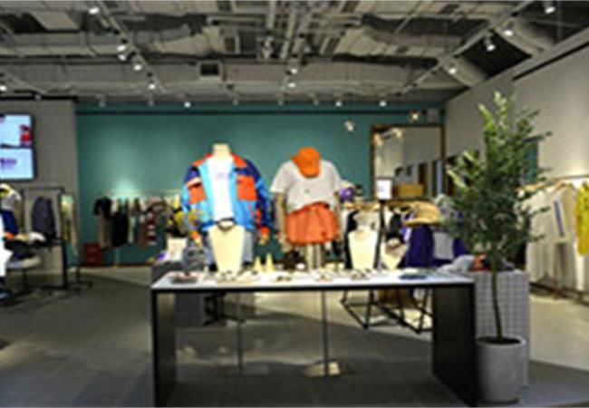 合肥服裝店裝修設(shè)計中燈光該如何設(shè)計？